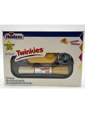 Vintage 2004 Hostess Twinkies Scented Lip Gloss & Key Chain Ring Set Lotta Luv